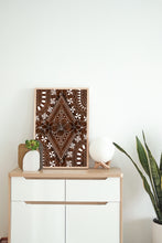 Load image into Gallery viewer, Tattooed Ta’ahine, Patterns with Flowers, Tongan Ngatu &amp; Greeting Cards